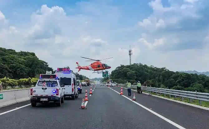 鸡东高速公路汽车救援案例
